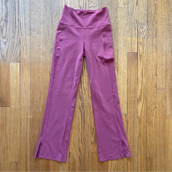 Athleta Transcend Stash Crop Straight Leg Leggings 533441 Multiple Sizes NWOT - Picture 2 of 9